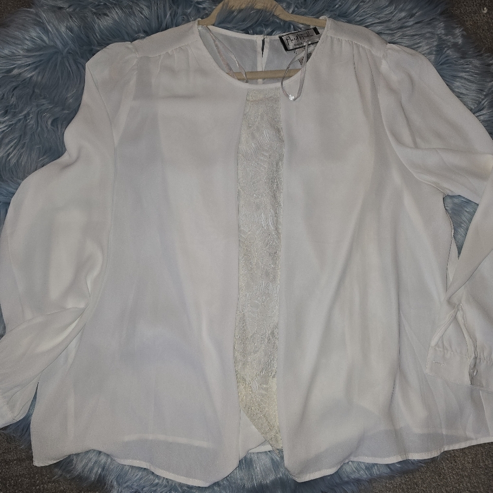 Mary McFadden White Tunic Top Plus SIZE 18